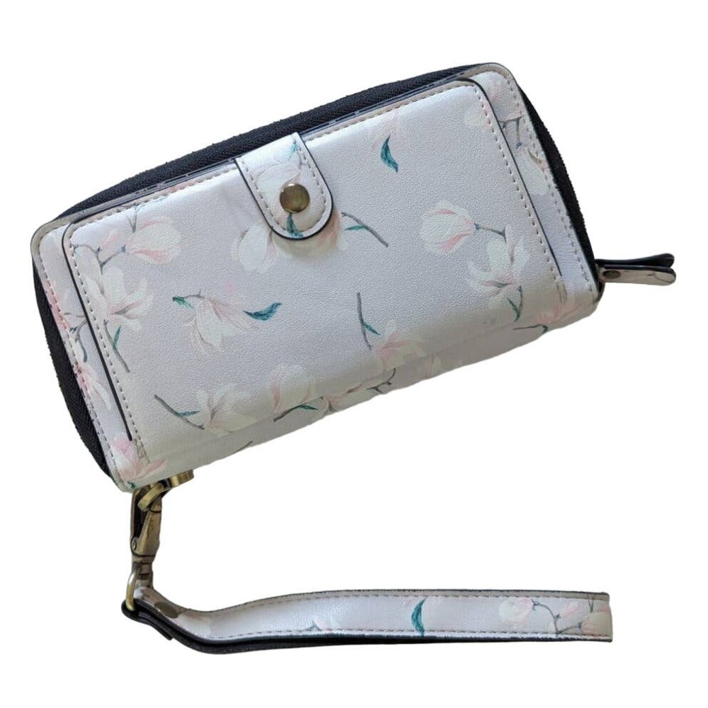 Mahalo Baby Magnolia Floral Wallet Wristlet - Like New